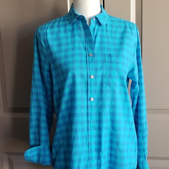 SOLD - J Crew Button Up Blue Shirt (SZ S) - Picture 3 of 5